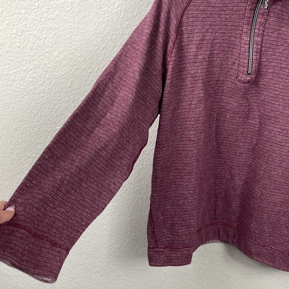 Tommy Bahama On The Double Half Zip Sweatshirt Marled Maroon Cabernet Knit - Picture 3 of 10